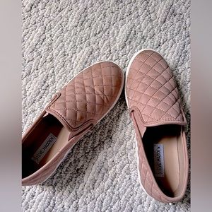 Steve Madden slip ons ; Size 8